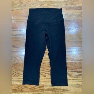 Lululemon cropped leggings